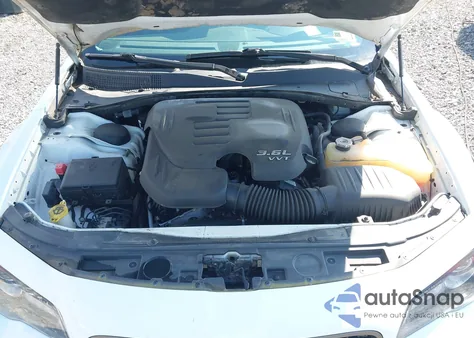 2016 Chrysler 300 300S Alloy Edition from USA, damaged, VIN 2C3CCAGG6GH262385